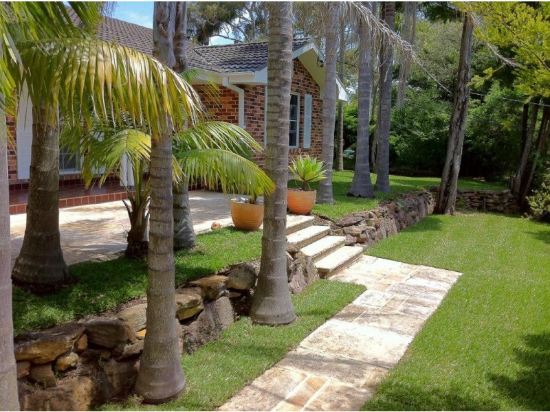 16 Brallas Avenue, St Ives NSW 2075