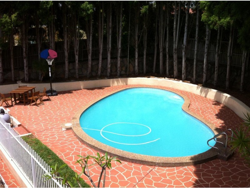 16 Brallas Avenue, St Ives NSW 2075