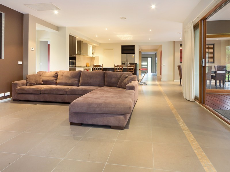 13 Peppermint Court, Rosebud VIC 3939