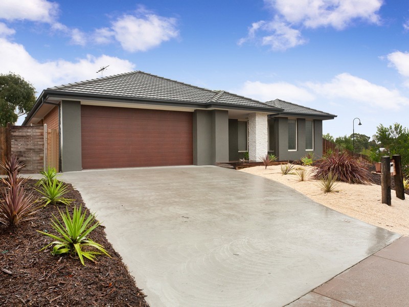 49 Peninsula Sands Boulevard, Rosebud VIC 3939