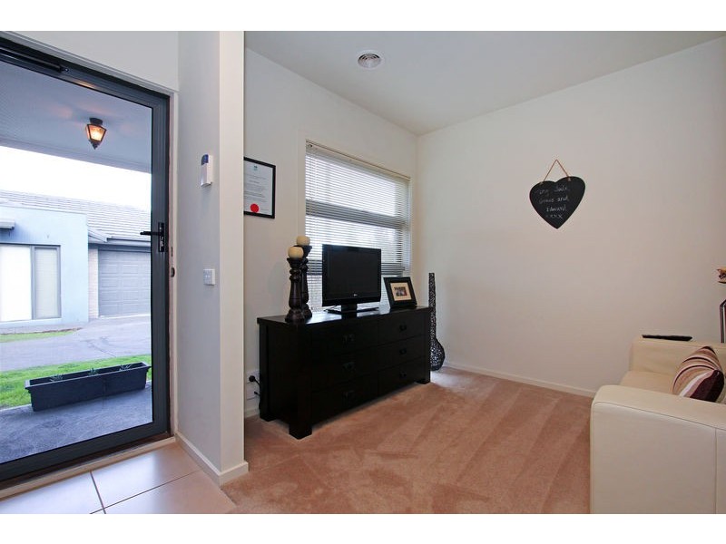 9/110 Bungower Road, Mornington VIC 3931