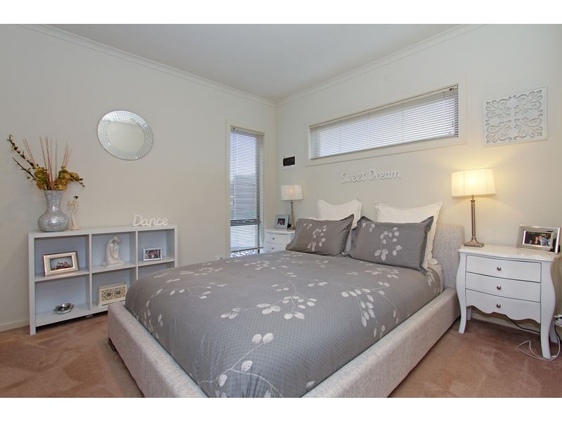 9/110 Bungower Road, Mornington VIC 3931