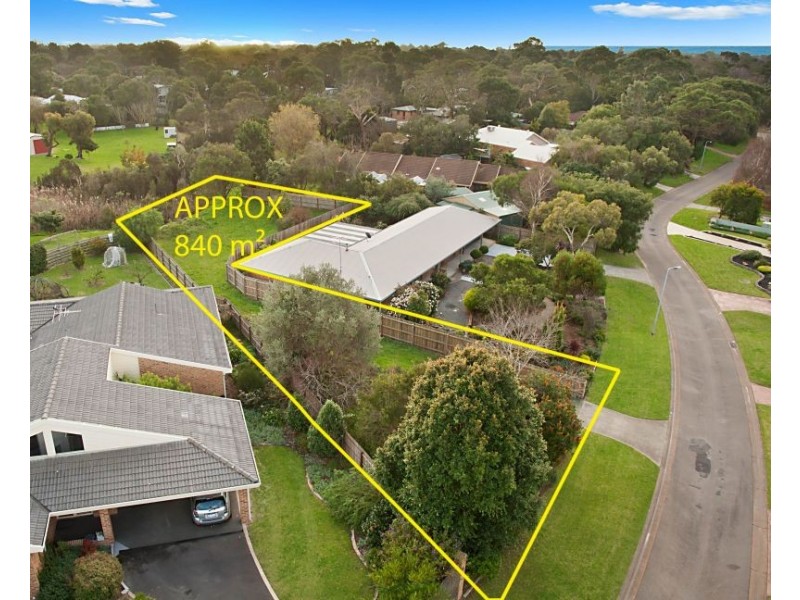 4a William Hunter Court, Rosebud VIC 3939