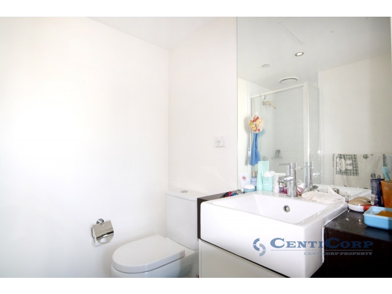 703/8 Exploration Lane, Melbourne VIC 3000