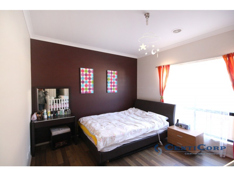 11 Broadway, Caroline Springs VIC 3023