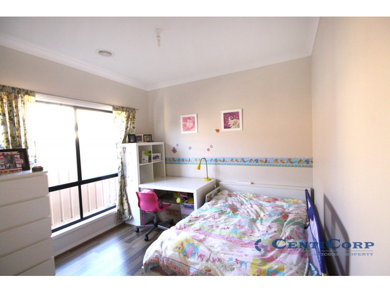 11 Broadway, Caroline Springs VIC 3023