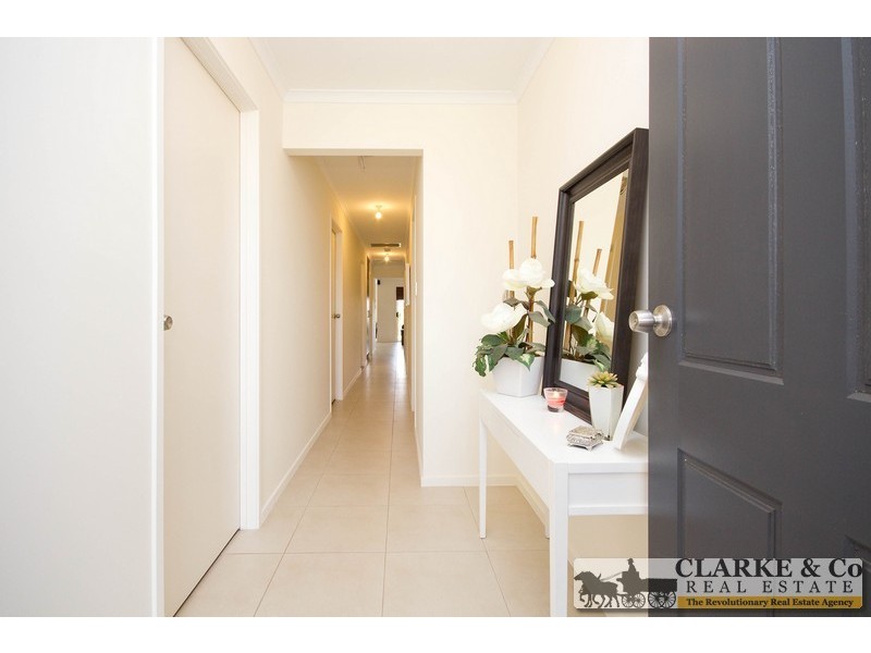 11 Valiant Road, Munno Para West SA 5115