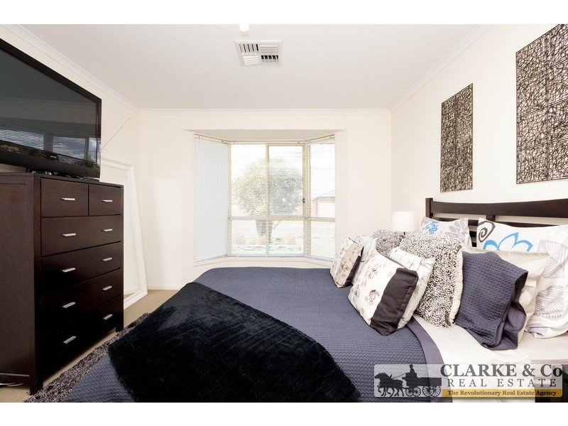 11 Valiant Road, Munno Para West SA 5115