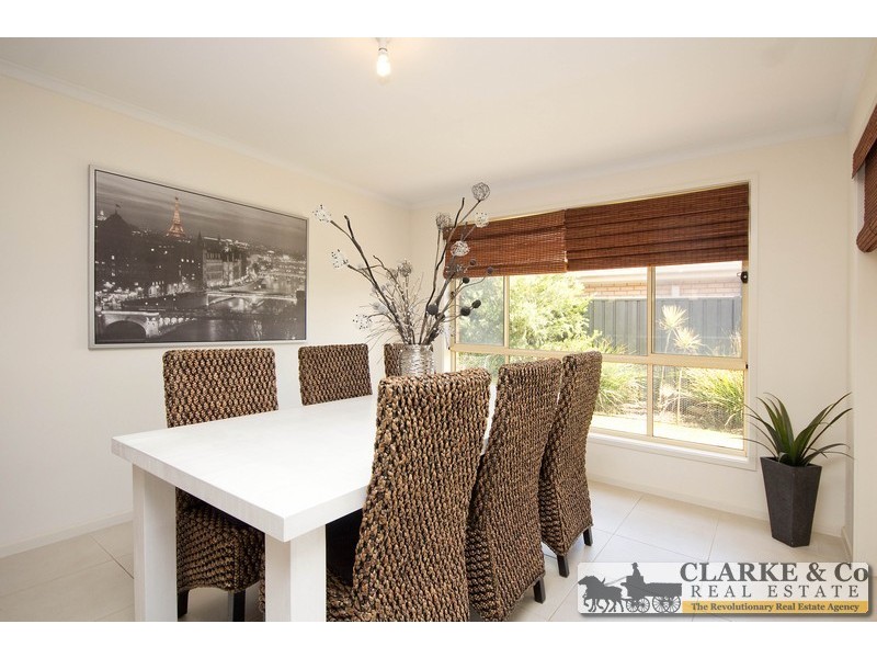 11 Valiant Road, Munno Para West SA 5115