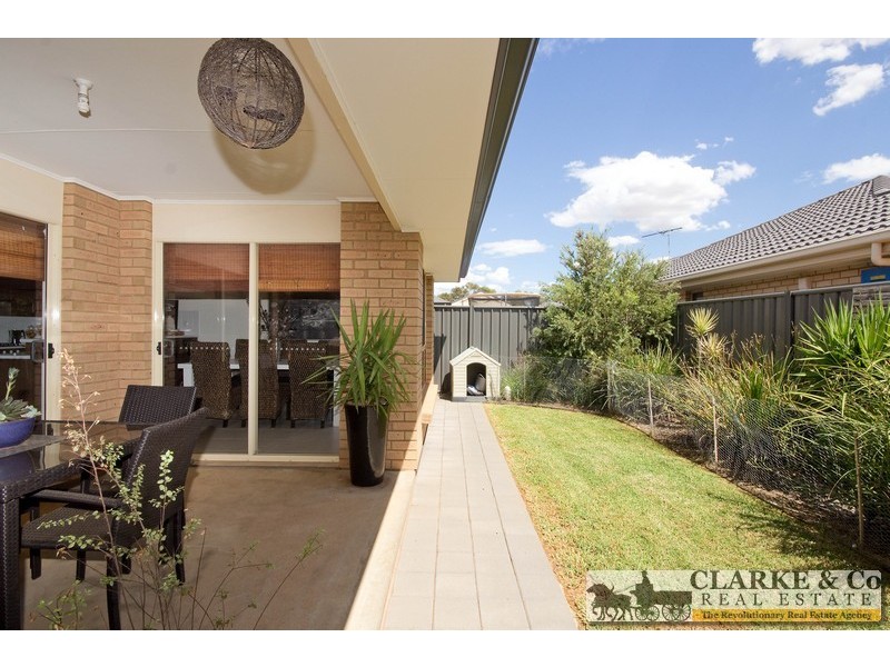11 Valiant Road, Munno Para West SA 5115