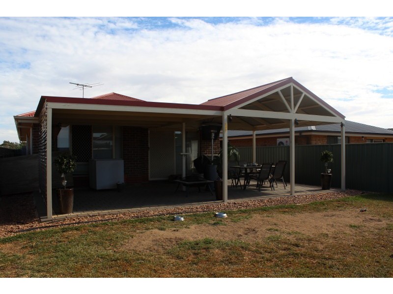 4 Woods Court, Munno Para SA 5115