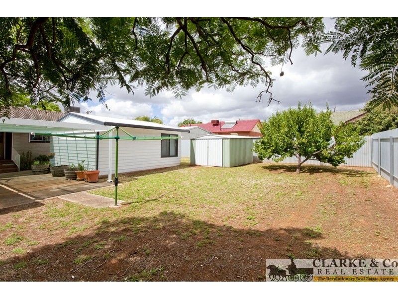 20 Salway Street, Elizabeth Park SA 5113