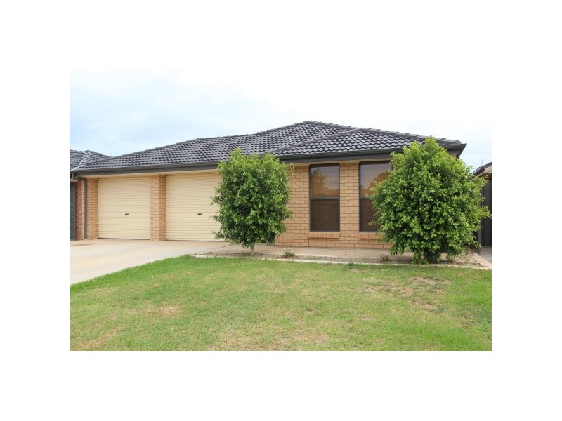 5 Olive Grove, Munno Para West SA 5115