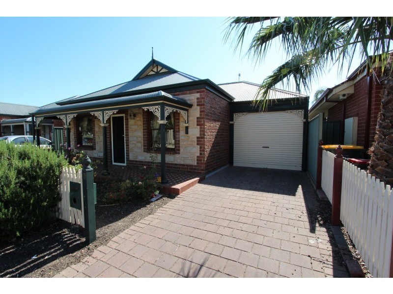 19 Innes Crescent, Mawson Lakes SA 5095