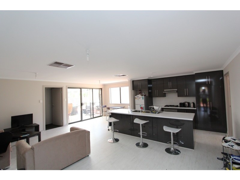 4/35A Florence Avenue, Blair Athol SA 5084