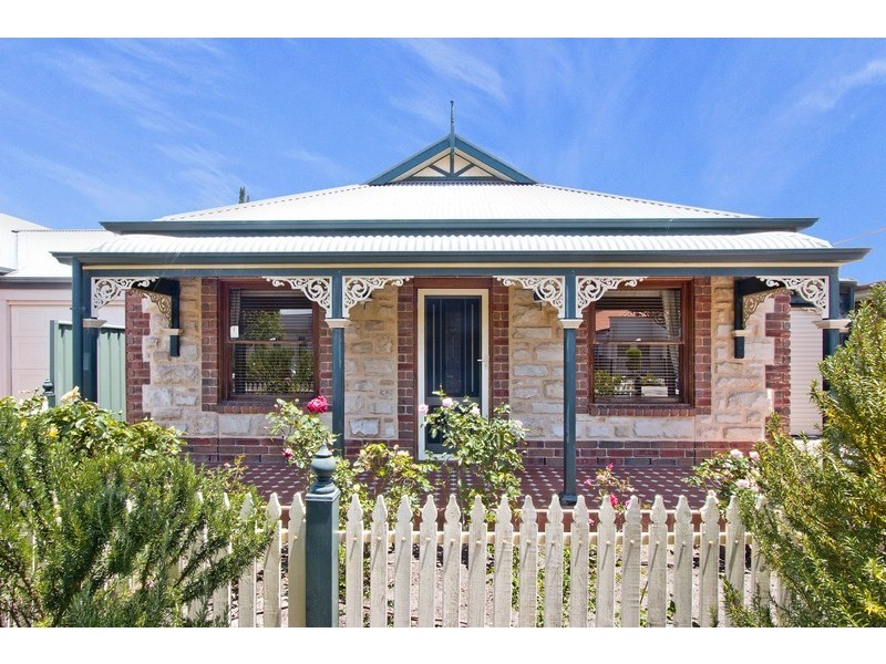 19 Innes Circuit, Mawson Lakes SA 5095