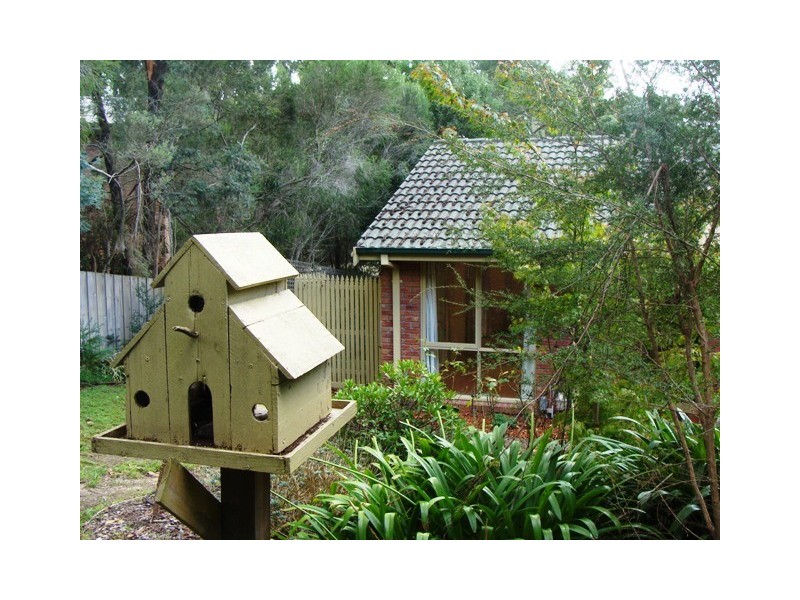 49 Ruthven Way, Ringwood East VIC 3135