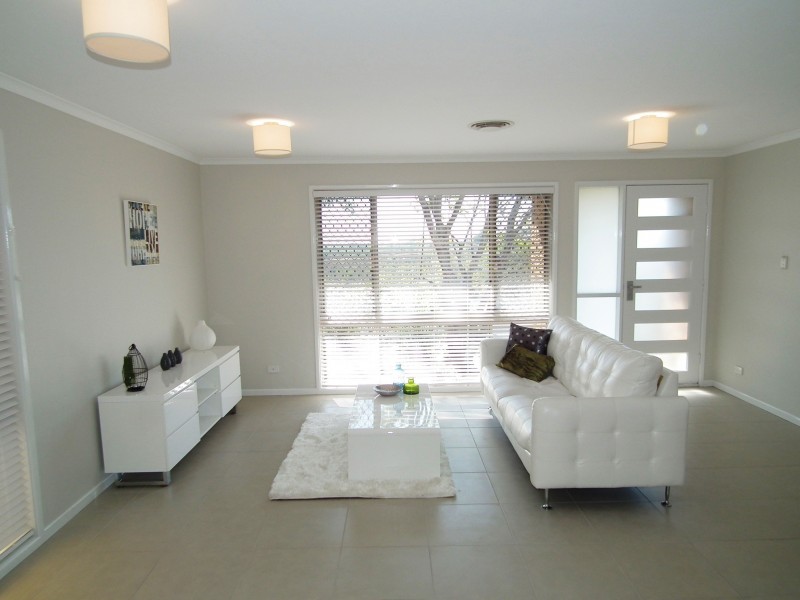 3 Pioneer Parade, Banora Point NSW 2486