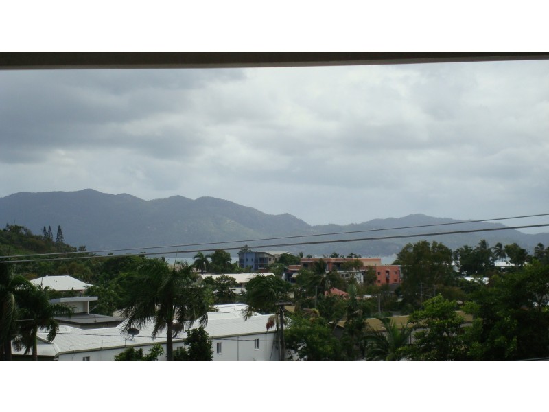 22/42 Warburton Street, North Ward QLD 4810