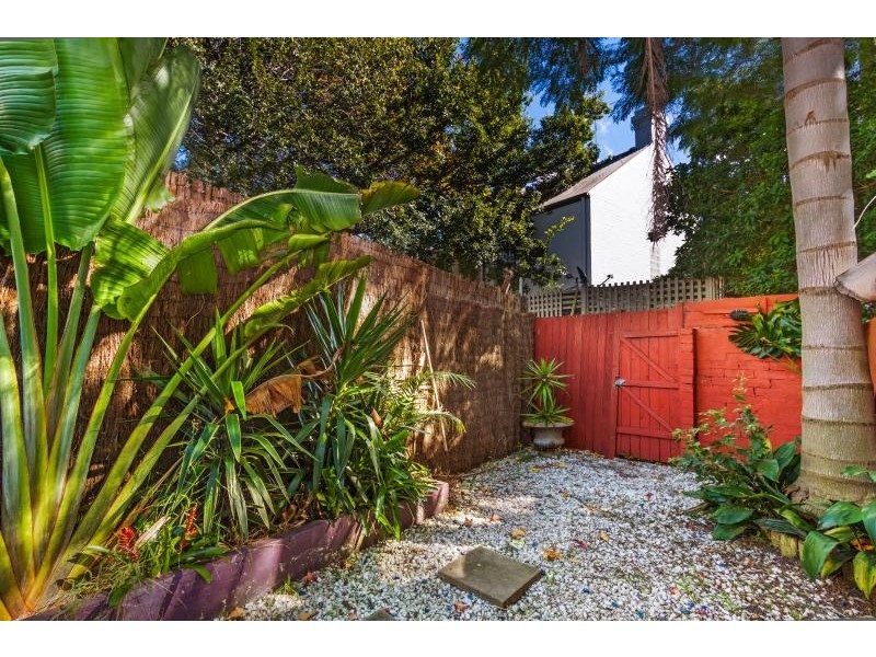 18 Thomas Street, Darlington NSW 2008
