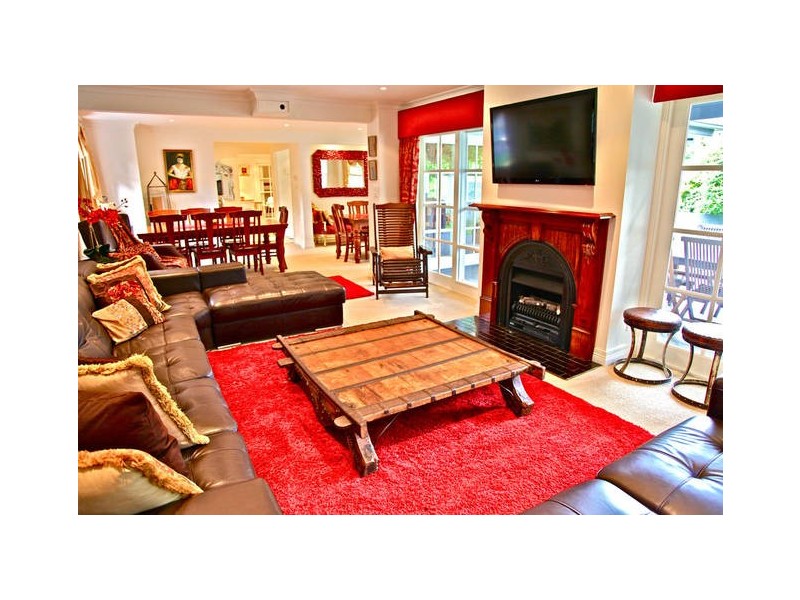 1 Hillier Ave (aka 112 Clarence Rd), Blackheath NSW 2785