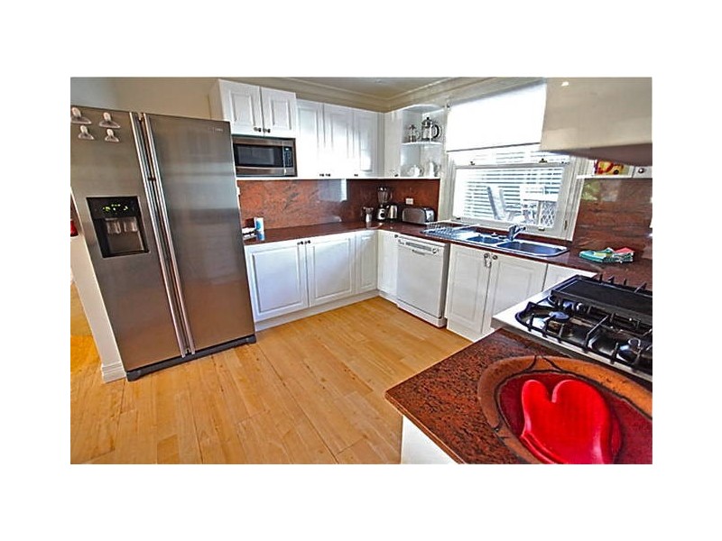 1 Hillier Ave (aka 112 Clarence Rd), Blackheath NSW 2785