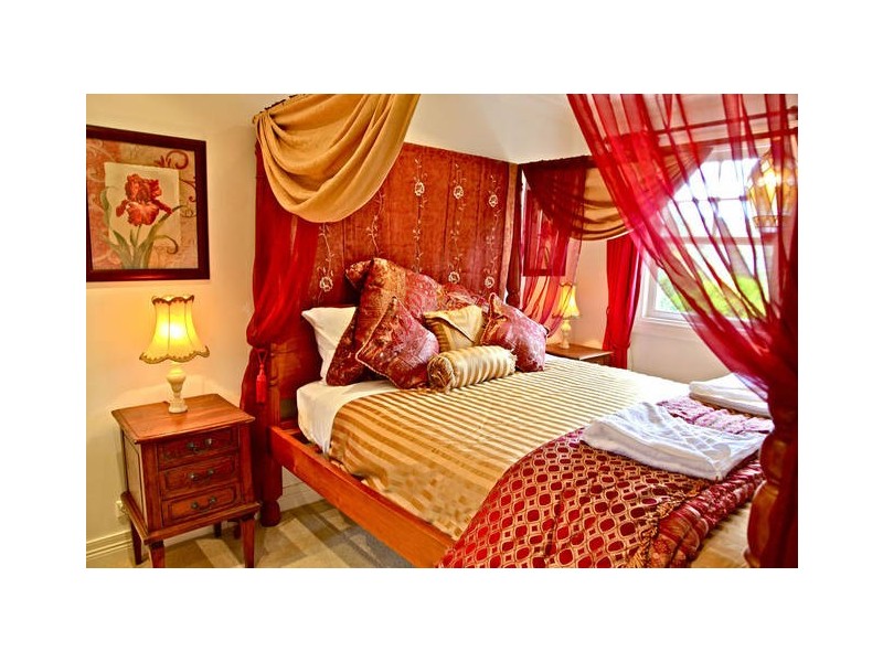 1 Hillier Ave (aka 112 Clarence Rd), Blackheath NSW 2785