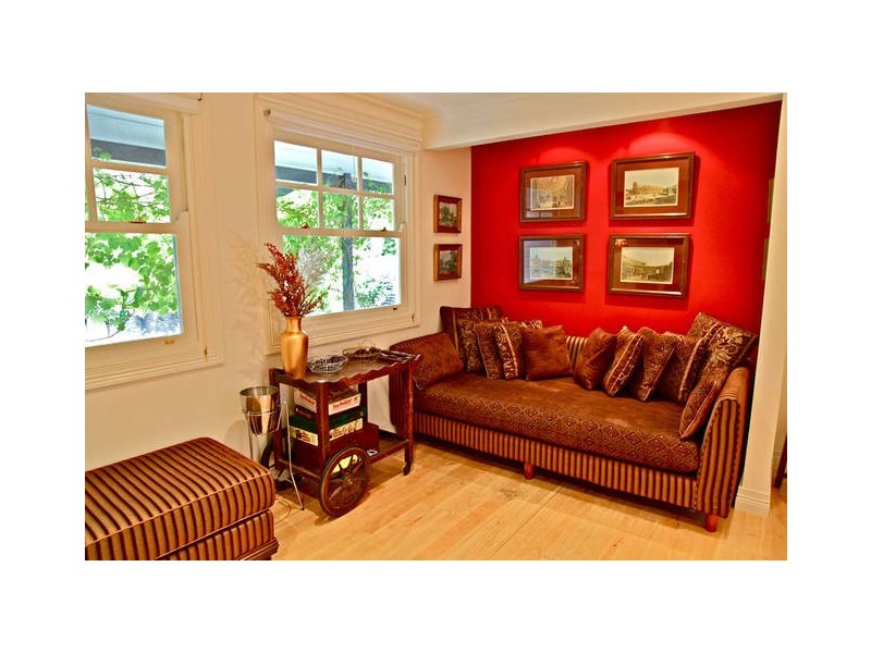 1 Hillier Ave (aka 112 Clarence Rd), Blackheath NSW 2785