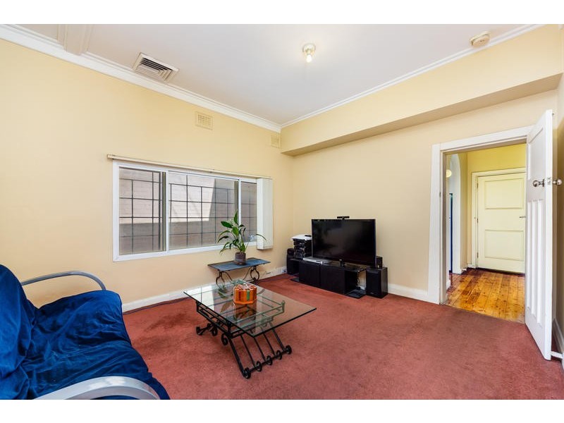 6 Frederick Street, Sydenham NSW 2044