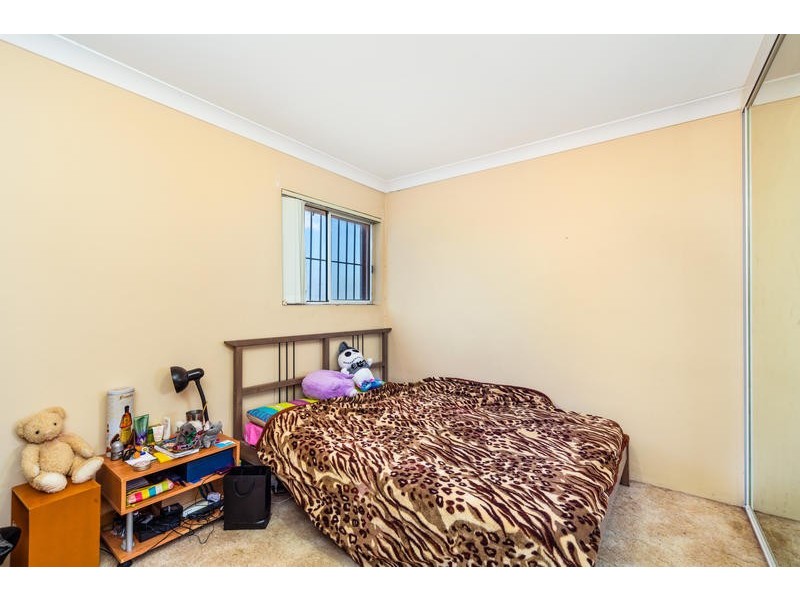 6 Frederick Street, Sydenham NSW 2044