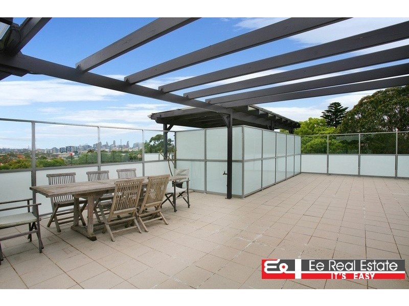 2/2 Holt Street, Stanmore NSW 2048