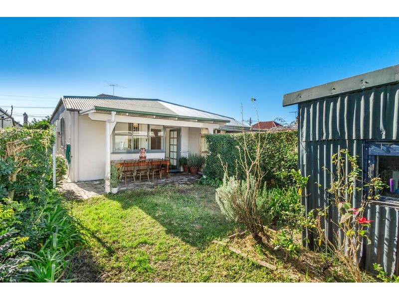 4 Calvert Street, Marrickville NSW 2204