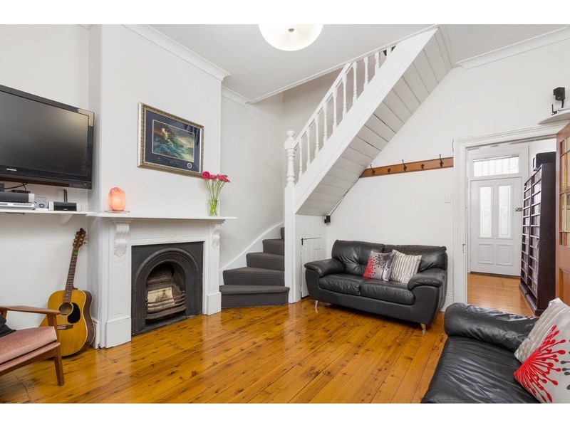 37 WELLS STREET, Newtown NSW 2042