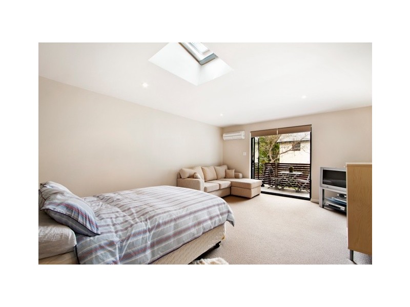 137a Rochford Street, Erskineville NSW 2043