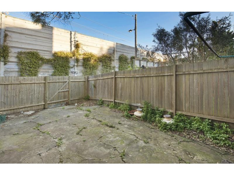 35 Leamington Avenue, Newtown NSW 2042