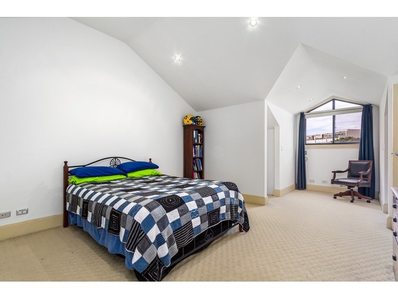 30A Station Street, Newtown NSW 2042