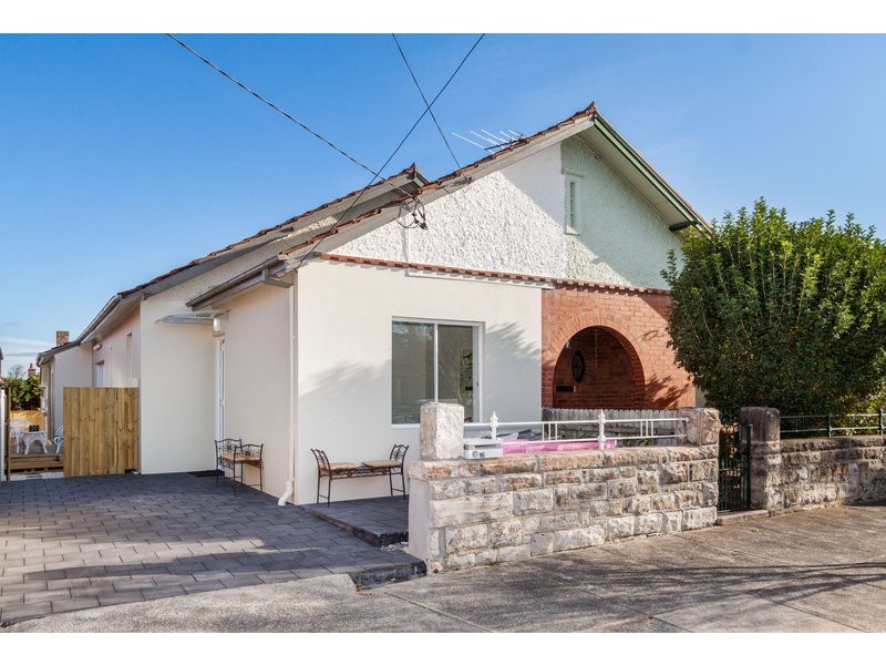 16 Calvert Street, Marrickville NSW 2204