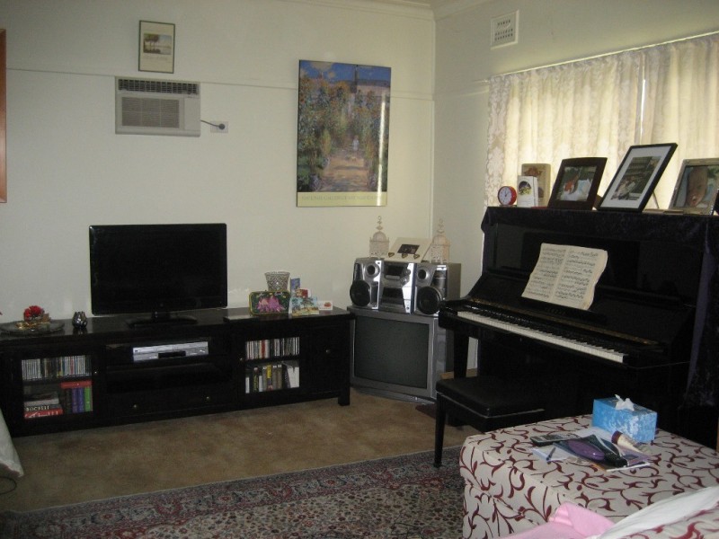 28 Stewart Avenue, Blacktown NSW 2148