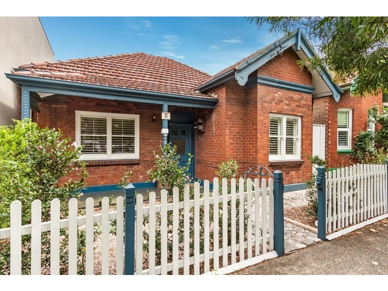 11 Kingston Road, Camperdown NSW 2050