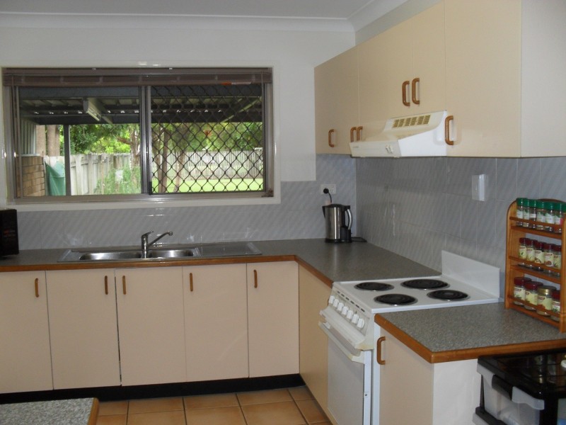 One Mile QLD 4305