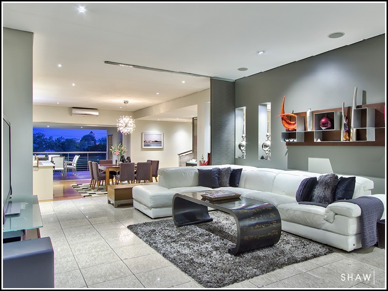 83 Fifth Avenue, Balmoral QLD 4171