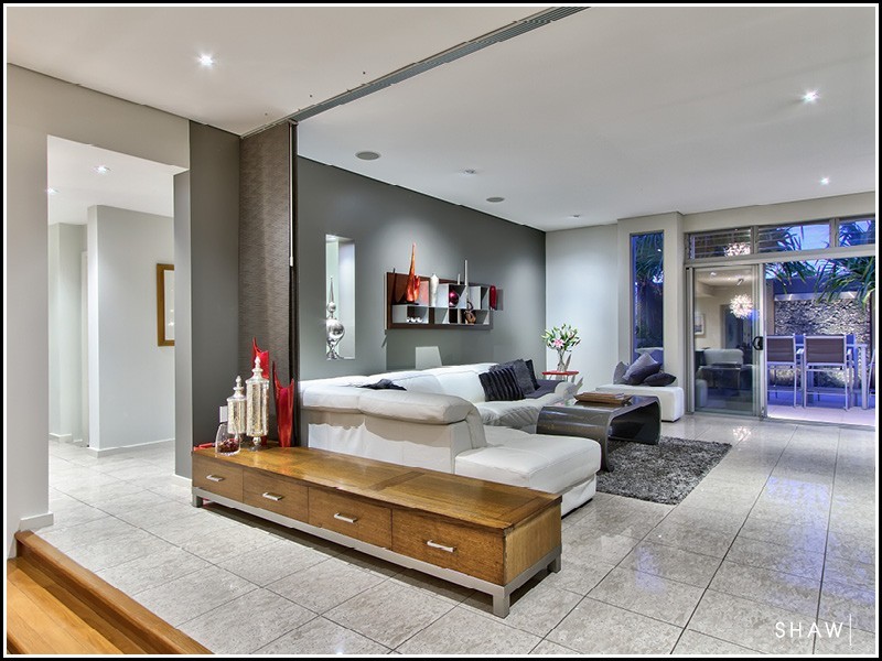 83 Fifth Avenue, Balmoral QLD 4171