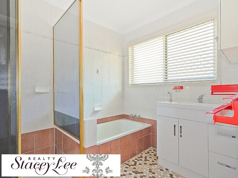 69 Ludwick Street, Cannon Hill QLD 4170