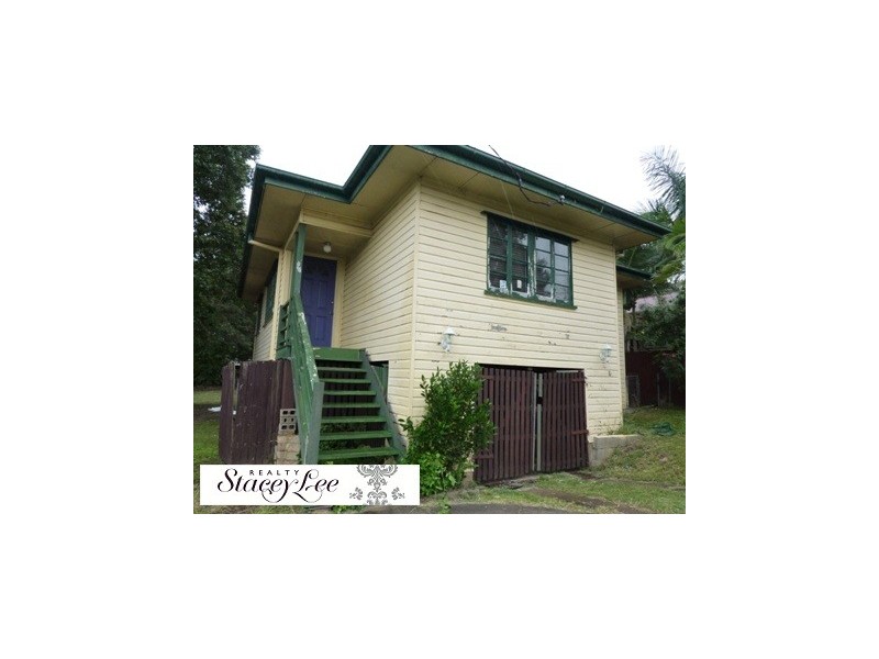 1 Crescent Street, Leichhardt QLD 4305