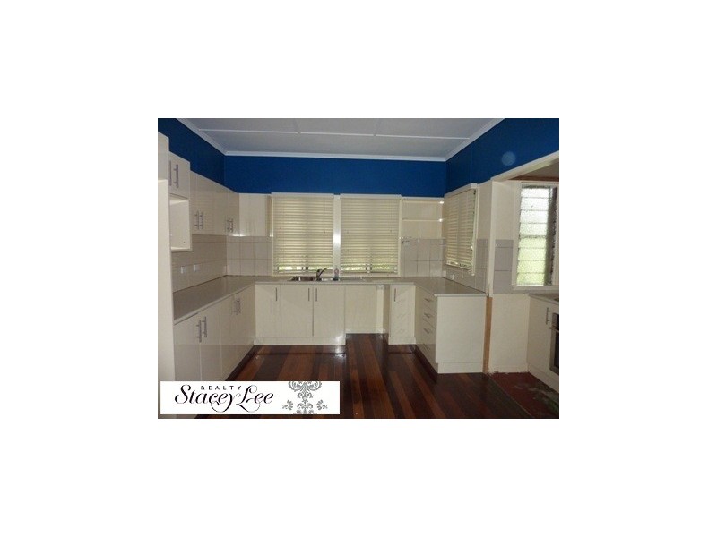 1 Crescent Street, Leichhardt QLD 4305