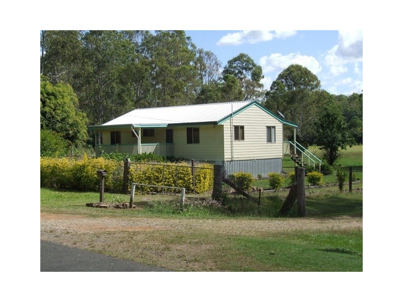 Glenwood QLD 4570