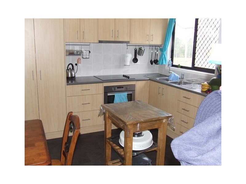 364 Redbank Road, Tiaro QLD 4650