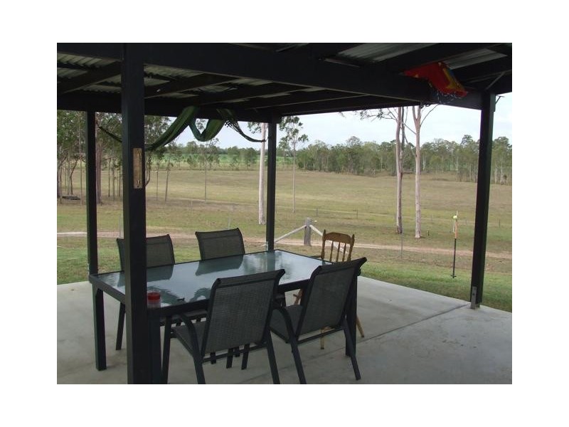 364 Redbank Road, Tiaro QLD 4650