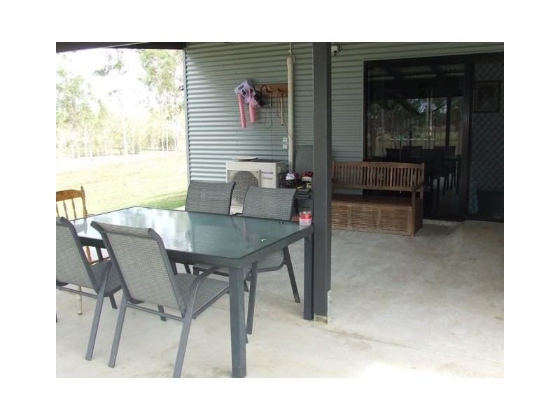 364 Redbank Road, Tiaro QLD 4650