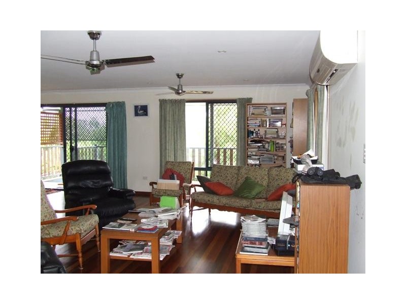 5 Dale Drive, Tiaro QLD 4650